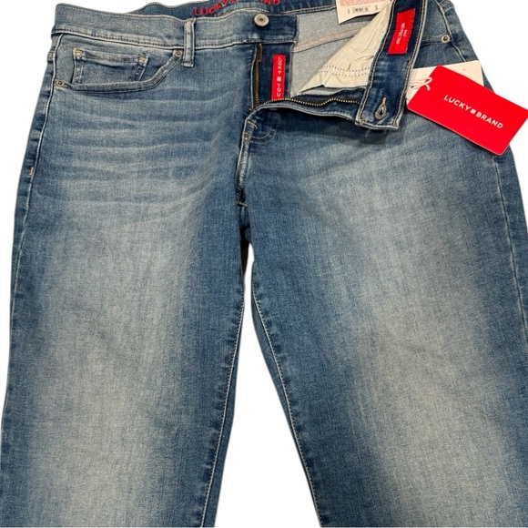 LUCKY BRAND Sweet Mid Rise Crop Jean Denim Advanced Stretch Light Wash NWT 12/31 - Picture 14 of 16